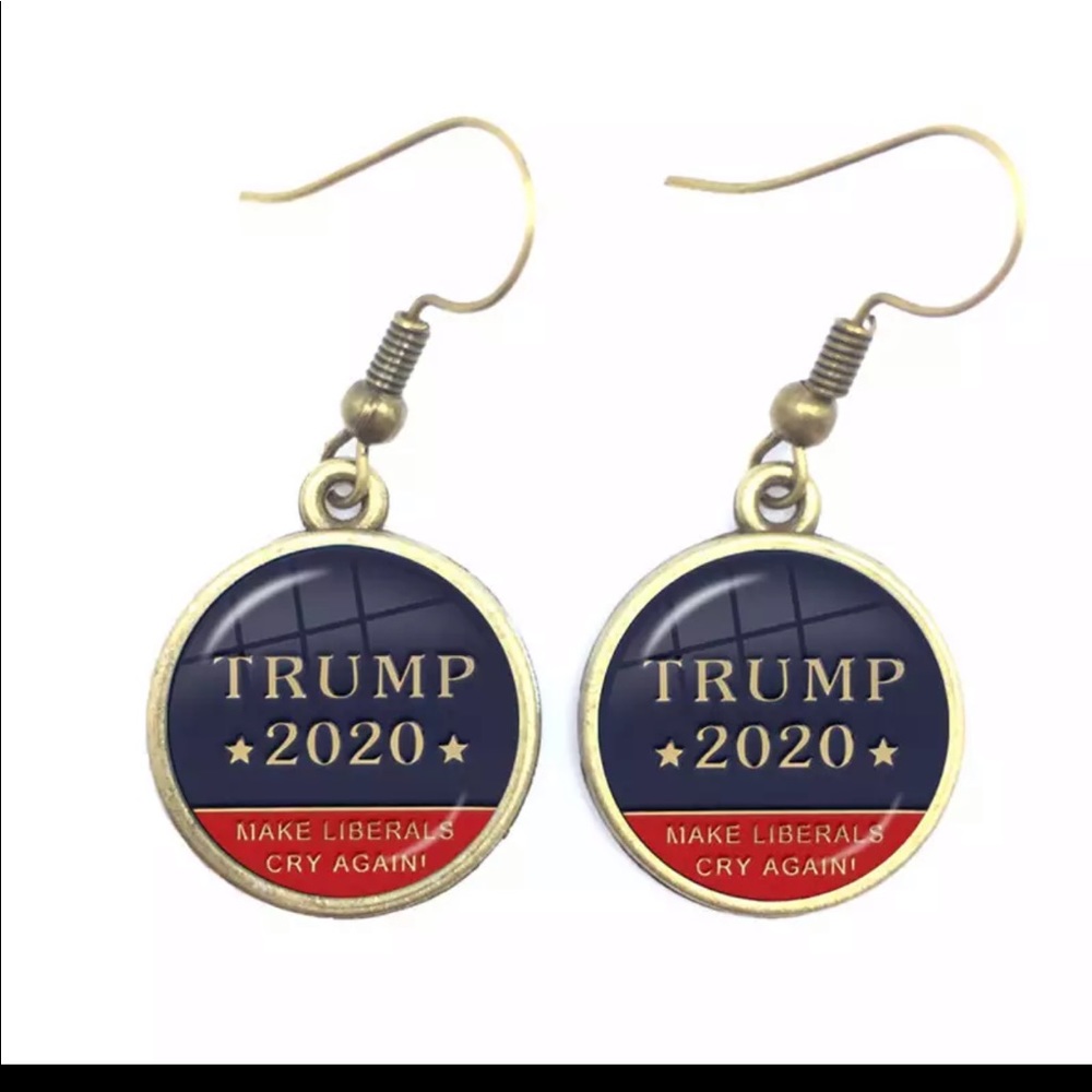 Trump MAGA 2020 goldtone earrings USA America 🇺🇸